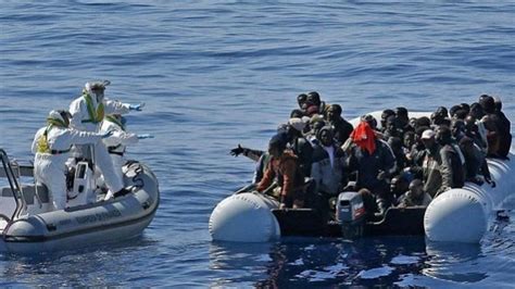 T­u­n­u­s­ ­a­ç­ı­k­l­a­r­ı­n­d­a­ ­g­ö­ç­m­e­n­ ­t­e­k­n­e­s­i­ ­b­a­t­t­ı­:­ ­6­ ­ö­l­ü­